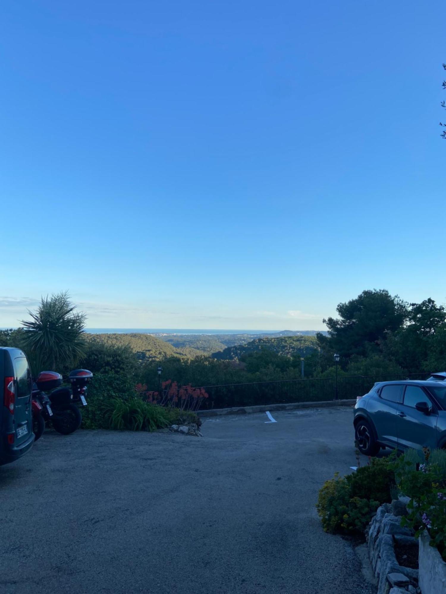 Hotel Les Belles Terrasses Tourrettes-sur-Loup Exteriér fotografie